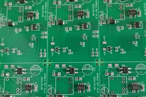 電路板焊接完后，如何檢查是否正常